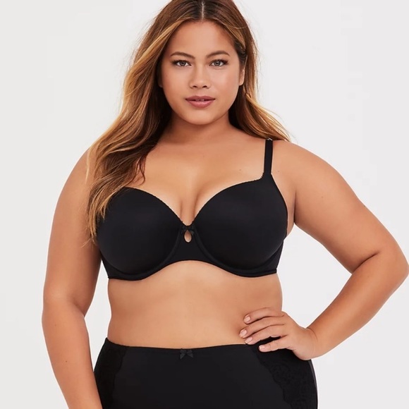 TORRID Curve Body Black Lightly Lined T-shirt Bra Size 50B - Picture 3 of 16